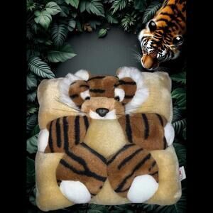 TWIE Tiger Plush Sculpted Pillow.  11 x 11".  Adorable.  Perfect for Cuddles!